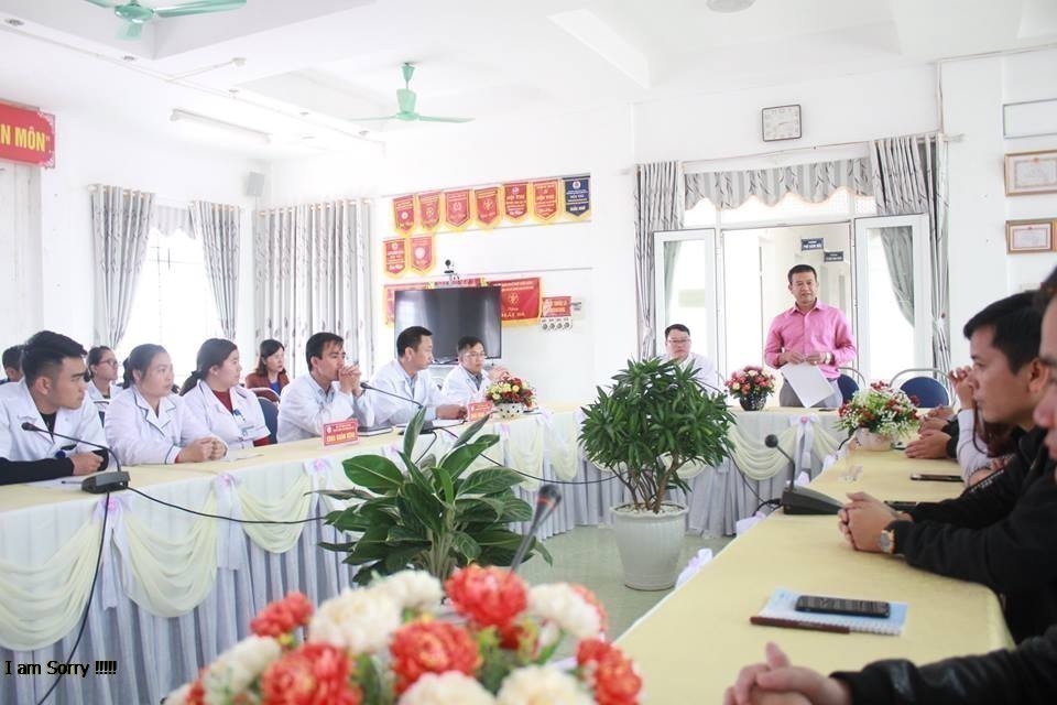 ĐOÀN CÔNG TÁC TRUNG TÂM Y TẾ THAN UYÊN DO BSCKI VŨ VĂN QUANG – GIÁM ĐỐC TTYT LÀM TRƯỞNG ĐOÀN ĐÃ ĐẾN THĂM, LÀM VIỆC TẠI TRUNG TÂM Y TẾ HUYỆN SÌN HỒ