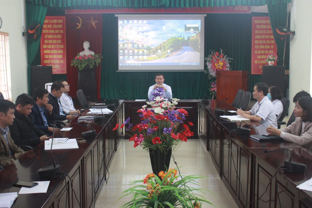 CHUNG TAY ỦNG HỘ NHÂN DÂN CÁC TỈNH MIỀM TRUNG